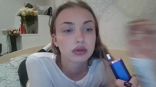 Sweety_Nika from StripChat