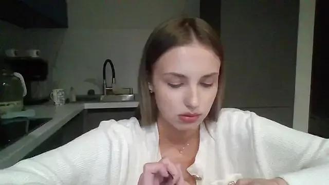 Sweety_Nika from StripChat