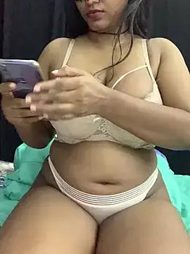 sweety_yehara from StripChat