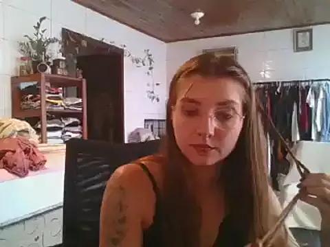 SweetyBabyDemon from StripChat