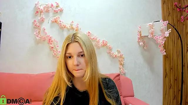 Sylvia_Ortiz from StripChat is Freechat