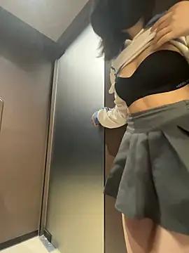 syy9999 from StripChat