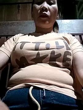 tabby-cat11 from StripChat is Freechat