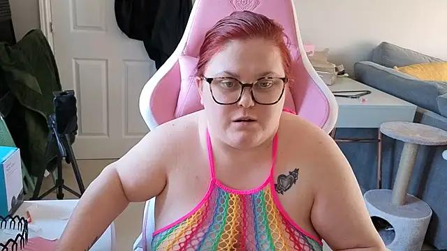 TallulahRose-x from StripChat