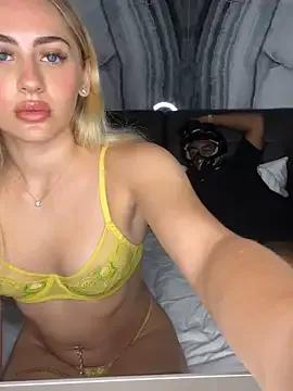 TamaraTemptations from StripChat
