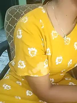 Photos of tamil_thaara03 from StripChat is Freechat