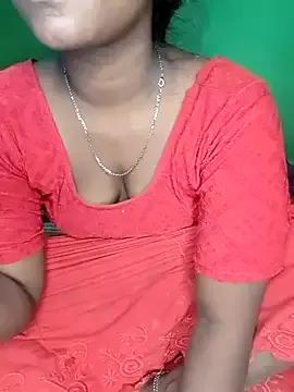tamilachi4u from StripChat is Freechat