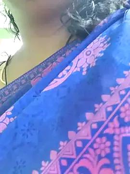 Tamilreethu from StripChat is Freechat