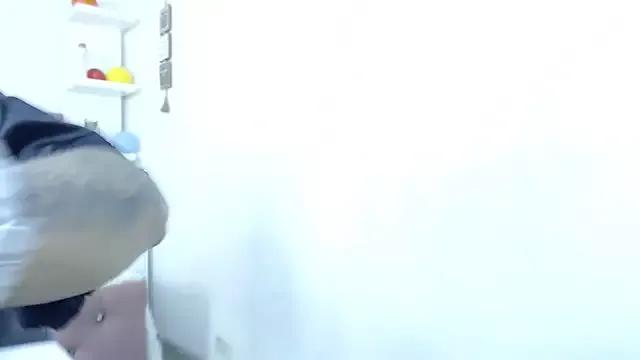 Tammyymilf from StripChat