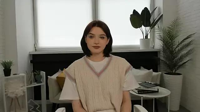 TaniaPinkins from StripChat is Freechat