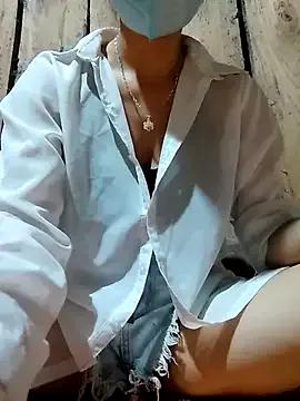 tara_0000 from StripChat