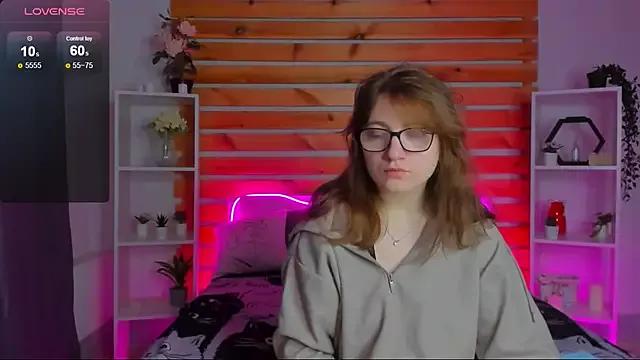 Tara_Grainn from StripChat