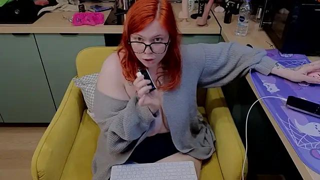 Tara_Renn from StripChat
