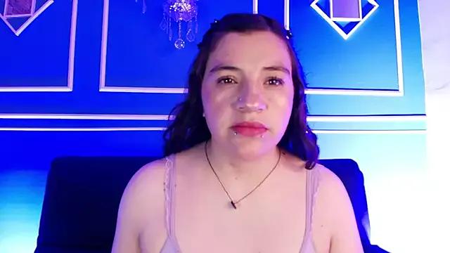 TaraTaylorr from StripChat