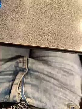 TaraWild from StripChat is Freechat