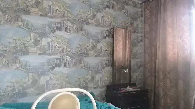 Tasty-strawberry from StripChat
