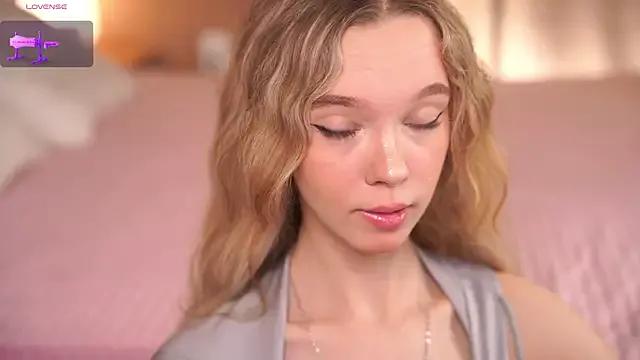 TastyTiffy from StripChat