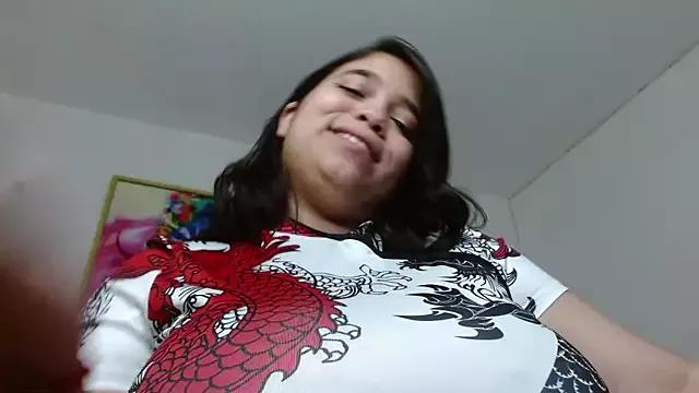 tati_reyess from StripChat