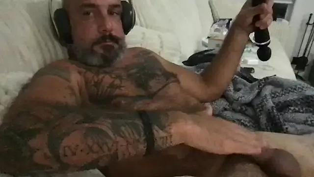 tattedNitalian from StripChat