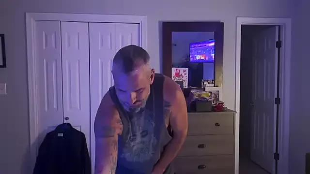 tattedNitalian from StripChat