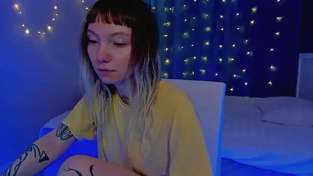 tattoo_art_baby from StripChat