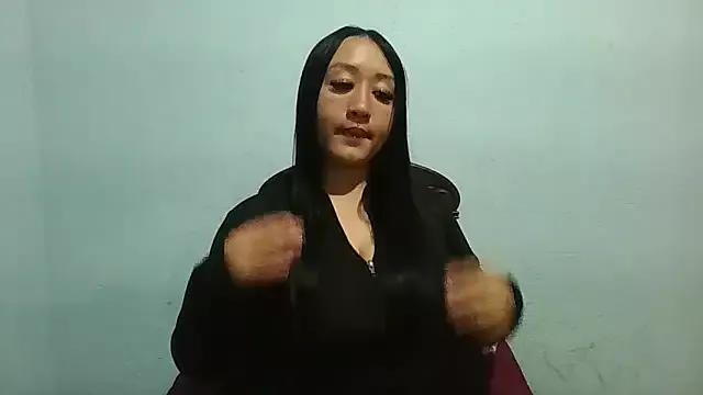 Taylorveraaa from StripChat is Freechat