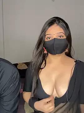 Photos of TeaseMeTina from StripChat is Freechat