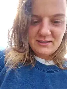 Teazequeen from StripChat is Freechat