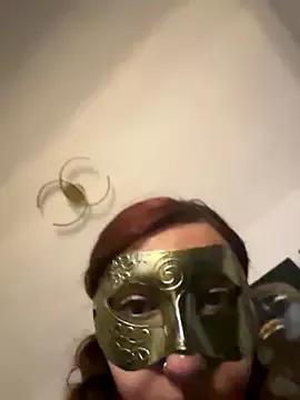 Teengirlmiaa from StripChat is Freechat