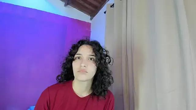 TeensNews18 from StripChat is Freechat
