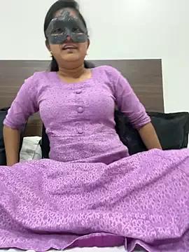 TeluguIshu_teen20 from StripChat is Freechat