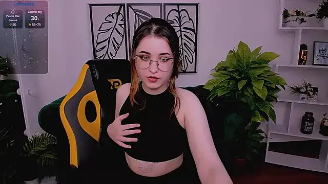 Tender___Aria webcams show profile image 