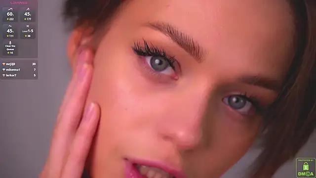 tessa_meow from StripChat