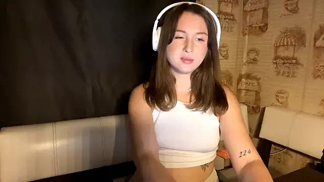 Dirty chat webcam: explore liveshows with versed models, from laying bare to fetishes, in a variety of sexy free adult webcams.