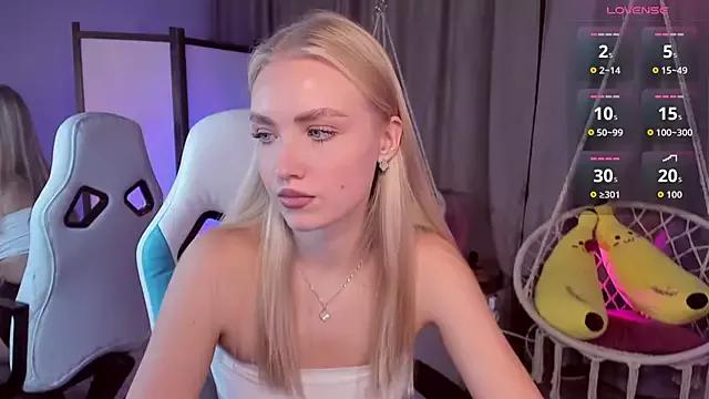 TessaGrays from StripChat