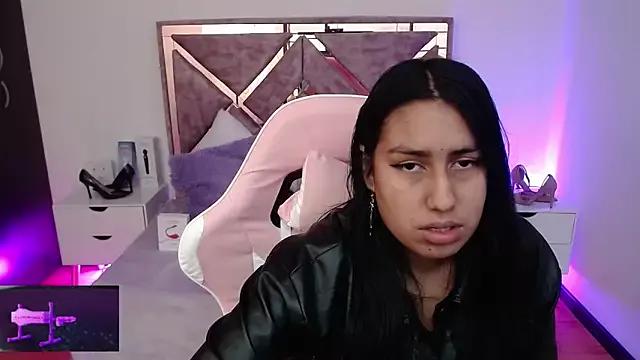ThaliaGreyx webcams show profile image 