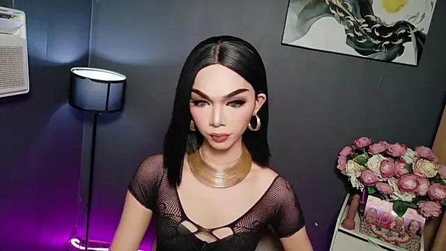 ThaliaWintour from StripChat is Freechat