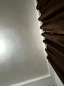 thamihravena from StripChat is Freechat