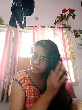 Photos of thanusi_2 from StripChat is Freechat