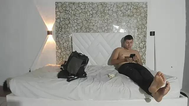 The_bratz_16 webcams show profile image 