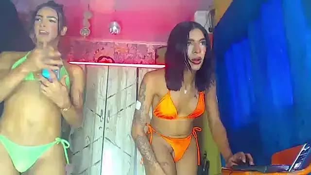 thedirtydollsxxx from StripChat is Freechat