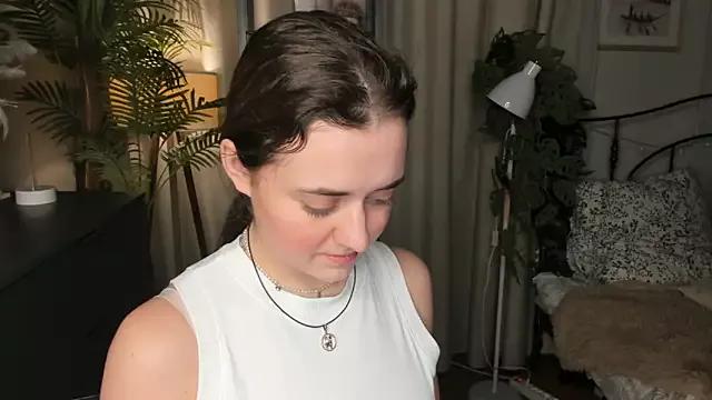 ThelmaJusto from StripChat is Freechat