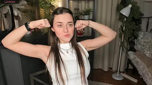 Photos of ThelmaJusto from StripChat is Freechat