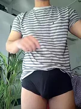 TheLonewolf8 from StripChat is Freechat