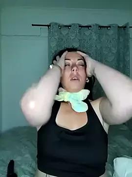 thenaughtybunnyx from StripChat is Freechat