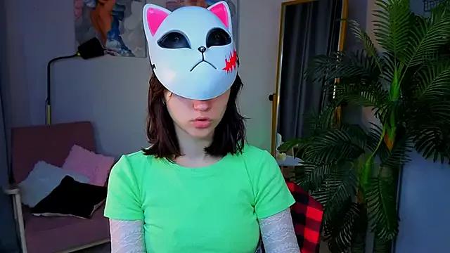 thepretty_kitty from StripChat is Freechat