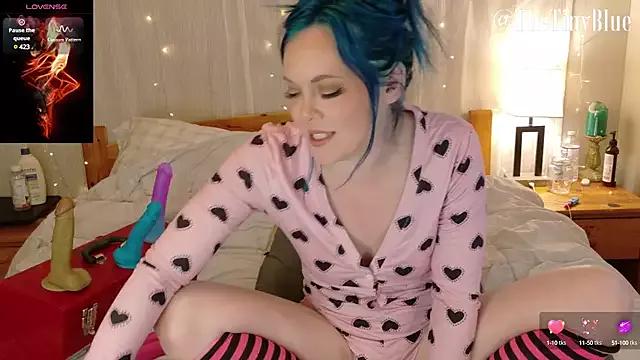 thetinyblue from StripChat