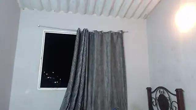 Photos of TheXEbonyxxx from StripChat is Freechat