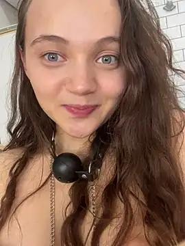 TheYourL from StripChat is Freechat