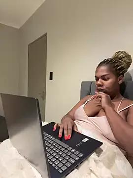 Thicke_phatass_dee webcams show profile image 